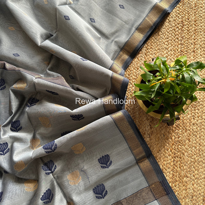 Maheshwari Grey Lotus Butta Saree LBS063