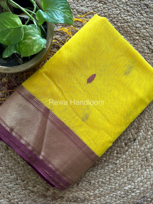 Zari Butti ~ Maheshwari Saree