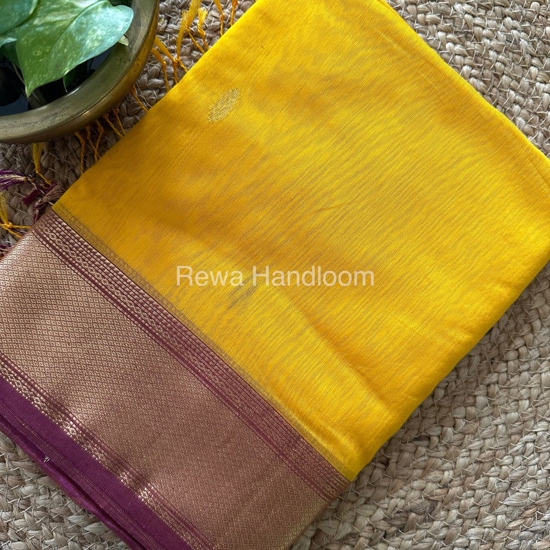 Turmeric Zari Butti ~ Maheshwari Saree-