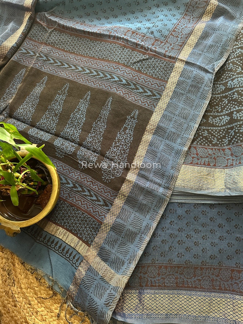  Bagh Print Tissue Suit