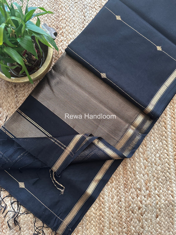 Maheshwari Saree