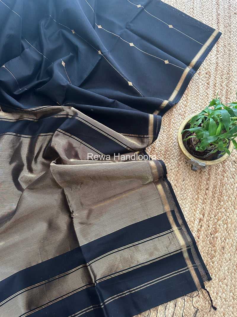 Black Lining Butti Shaded Maheshwari Saree SBS086
