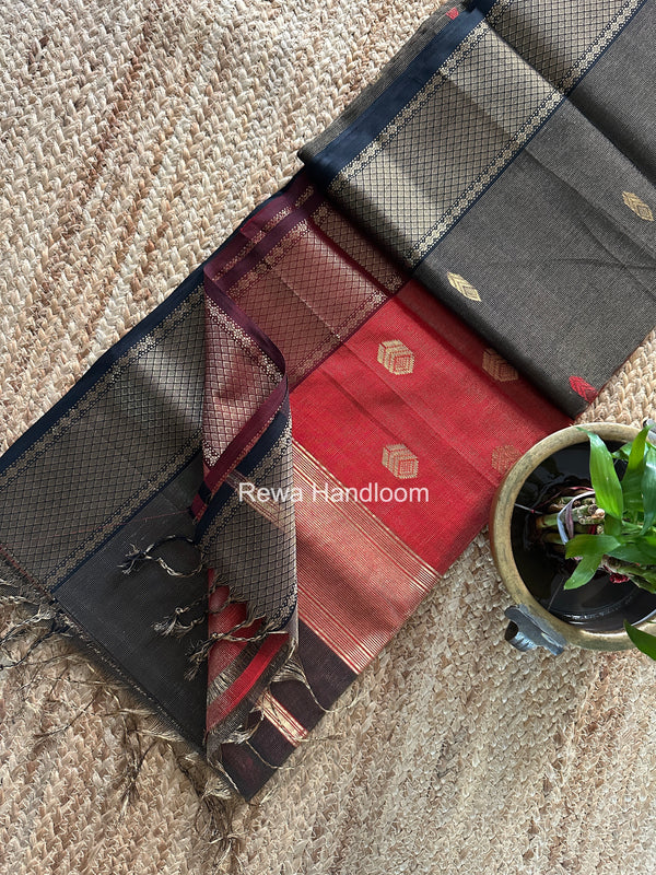 Maheshwari Tissue Silk Saree