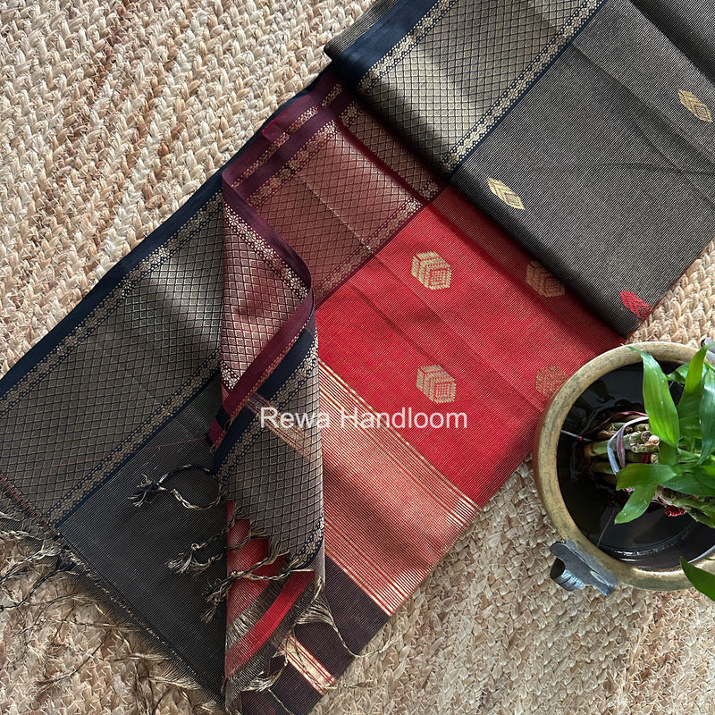Maheshwari Tissue Silk Saree