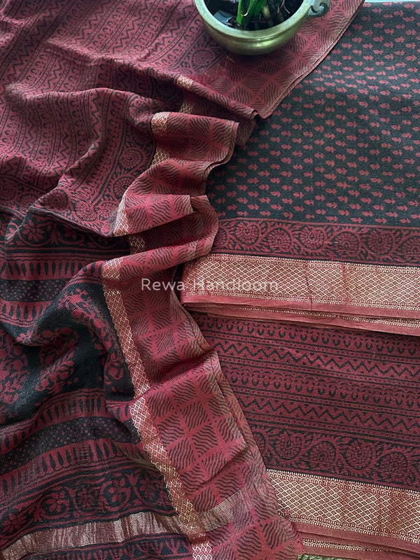Maheshwari Black-Red Bagh Print Tissue Suit BTS05