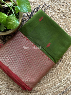 Maheshwari Resham Thread Butti Saree