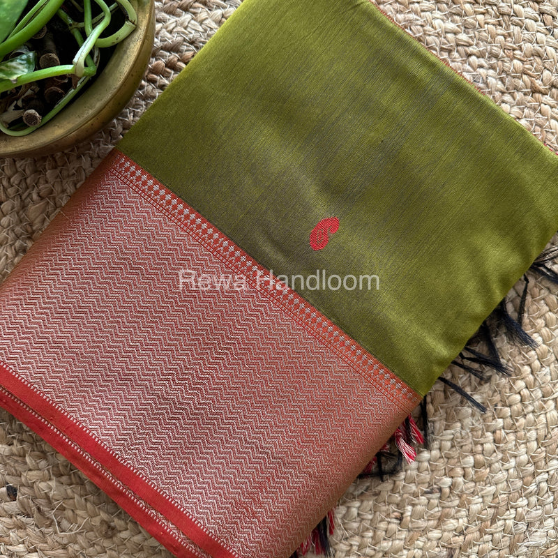 Maheshwari Resham Thread Butti Saree