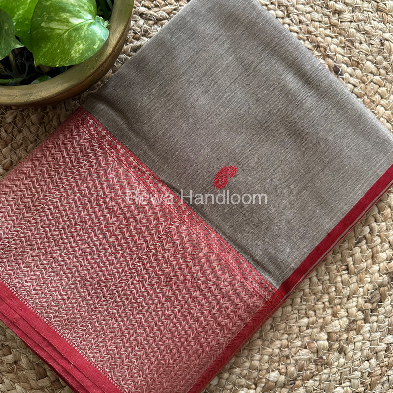 Maheshwari Resham Thread Butti Saree