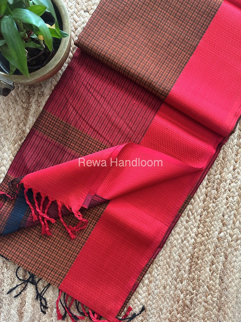 Raisham Thread Maheshwari Rust Resham Thread Border Saree RES020 – Rewa Handloom