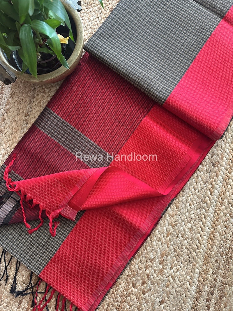 Maheshwari Resham Thread Border Saree