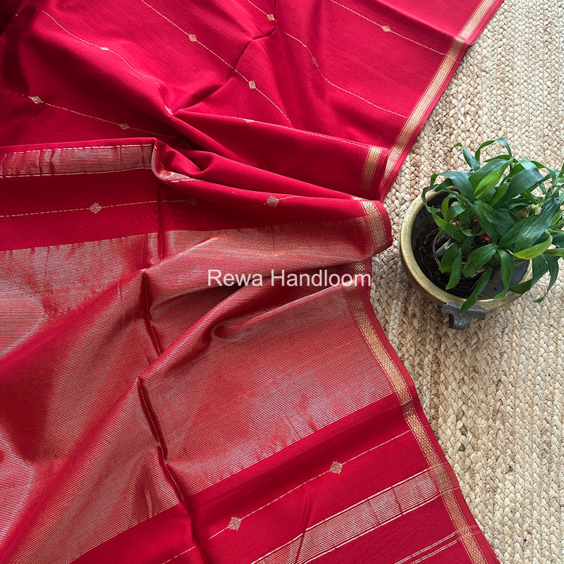 Red Lining Butti Shaded Maheshwari Saree SBS097