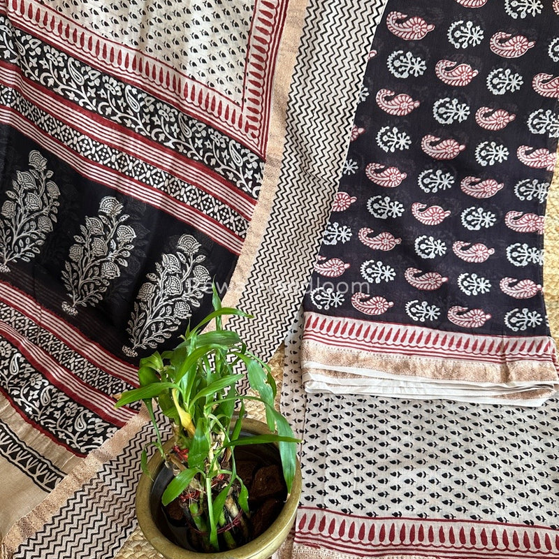 Maheshwari Bagh Print Suit