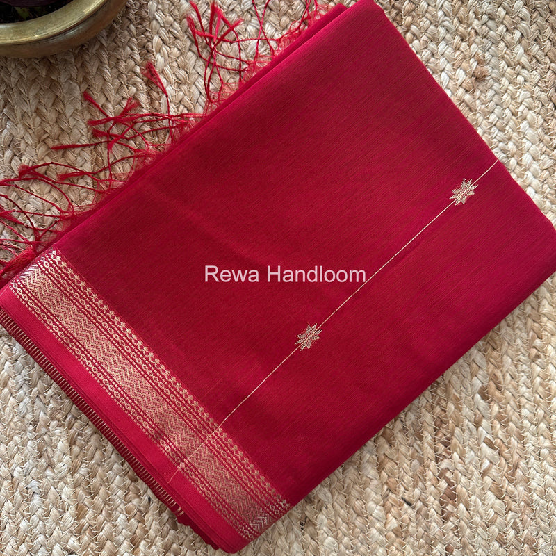 Red Lining Butti Shaded Maheshwari Saree SBS099