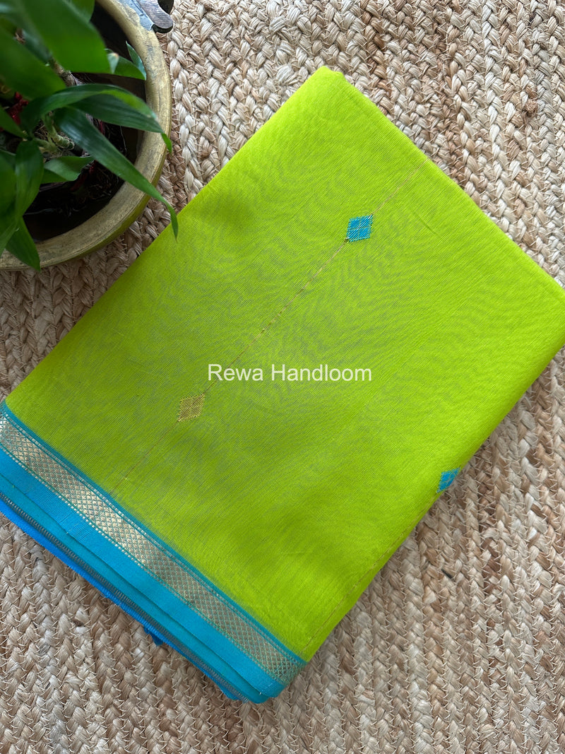 Parrot Green Lining Butti Shaded Maheshwari Saree SBS081