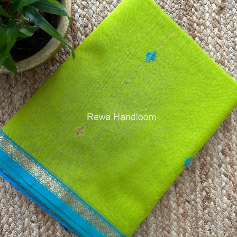 Parrot Green Lining Butti Shaded Maheshwari Saree SBS081