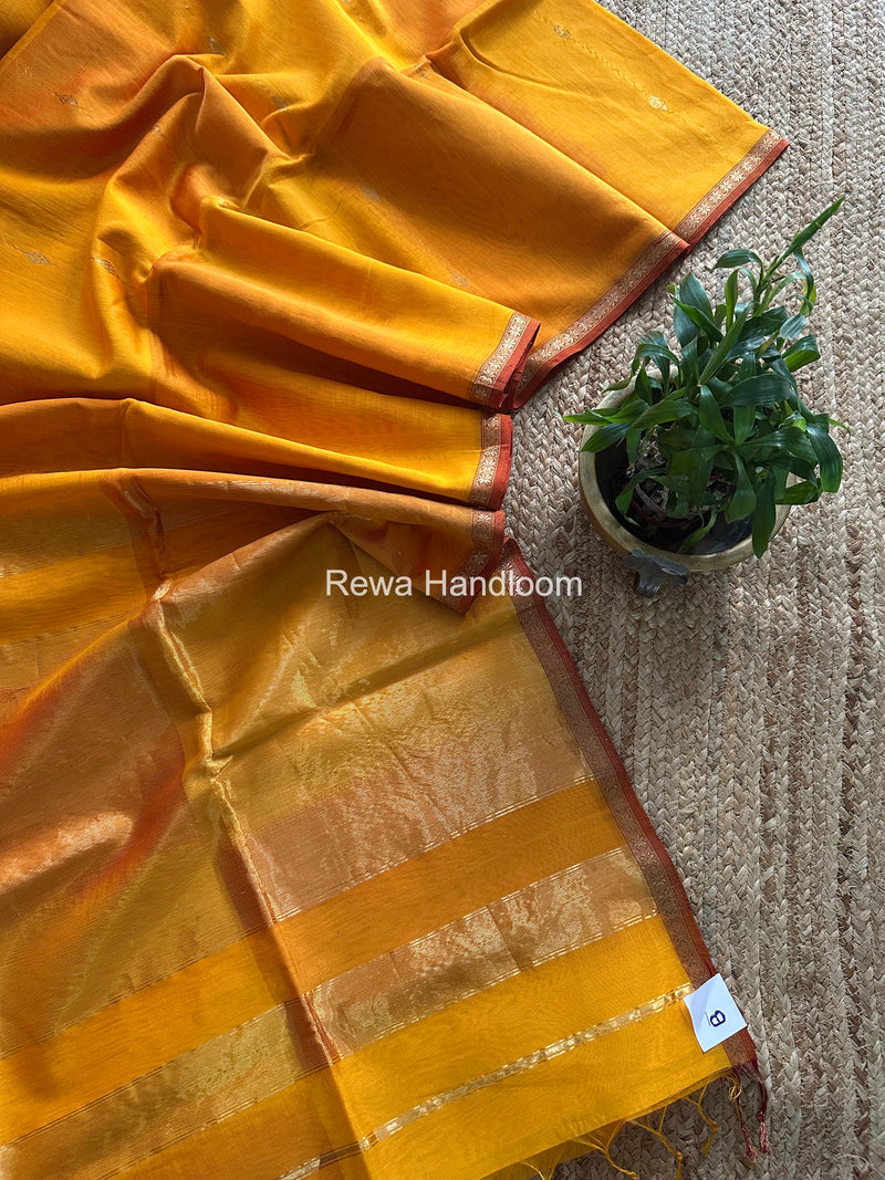 Golden Yellow Lining Butti Shaded Maheshwari Saree SBS0102