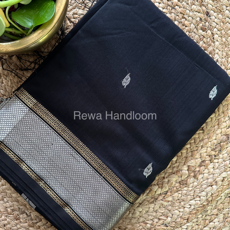 Maheshwari Silver Zari Sarees