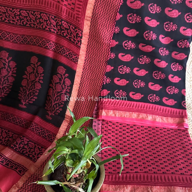 Maheshwari Bagh Print Suit
