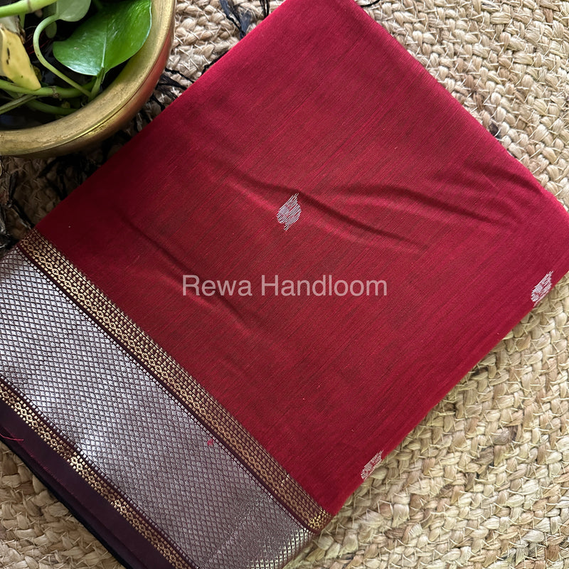 Maheshwari Silver Zari Saree