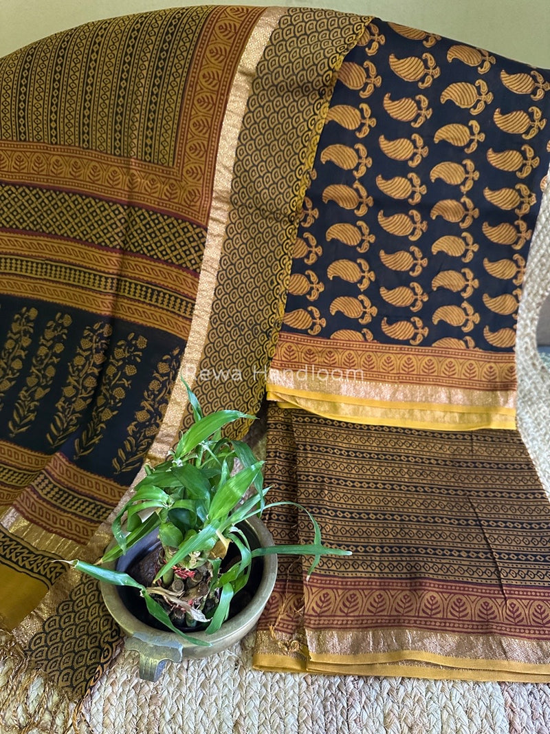 Maheshwari Bagh Print Suit
