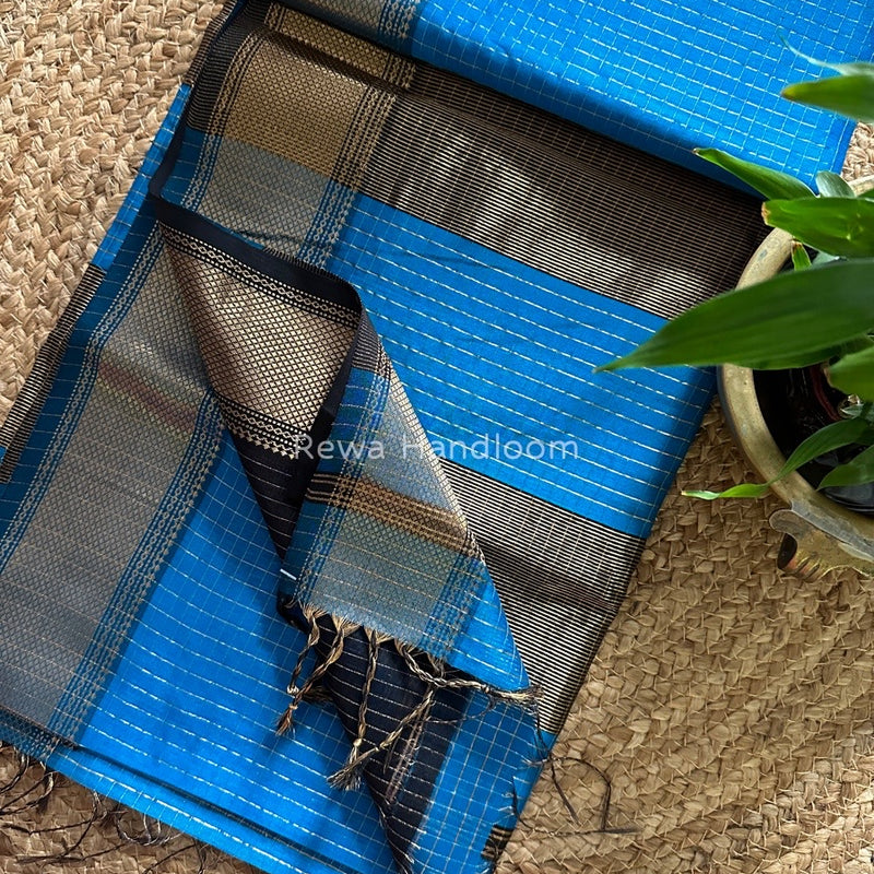 Maheshwari Zari Checks Saree