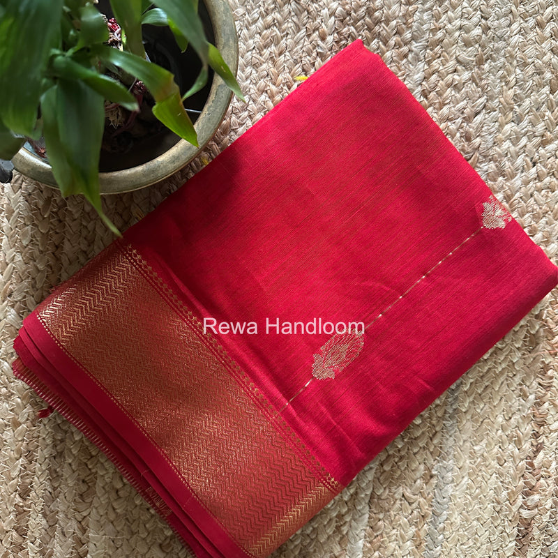 Maheshwari Red Shaded Butta Saree BLSS037
