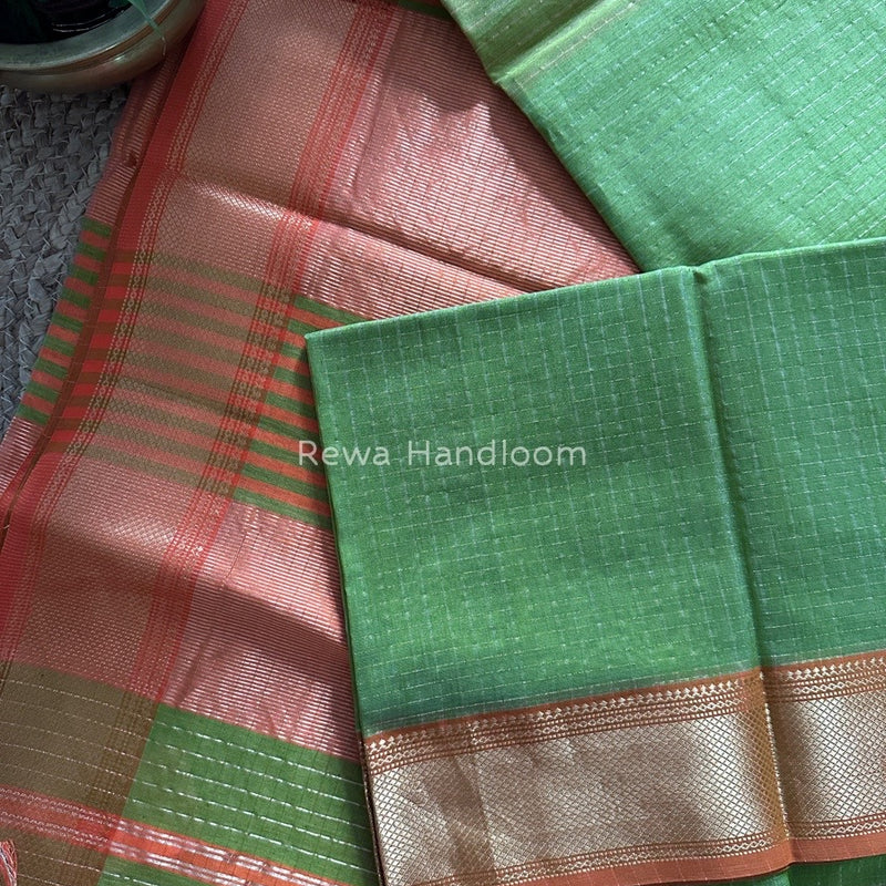  Zari Checks Saree