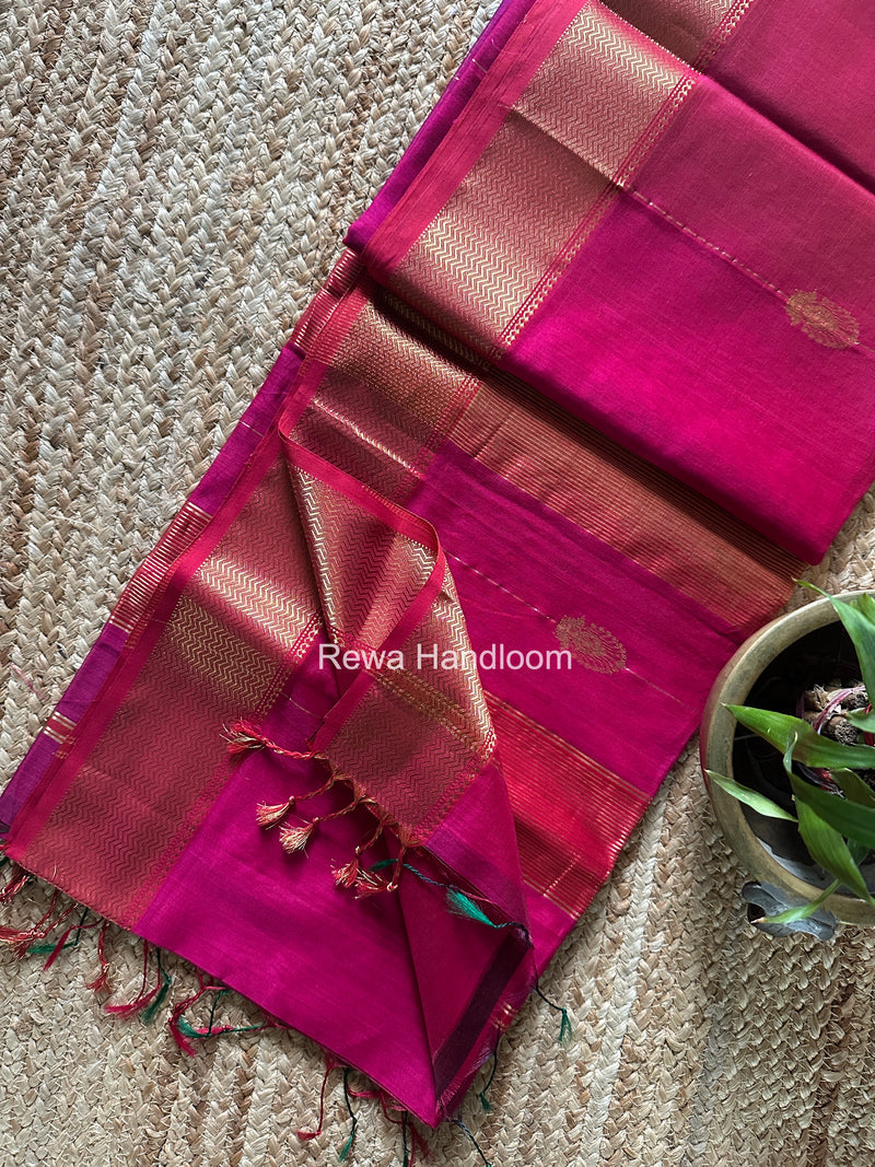 Maheshwari Shaded Butta Saree