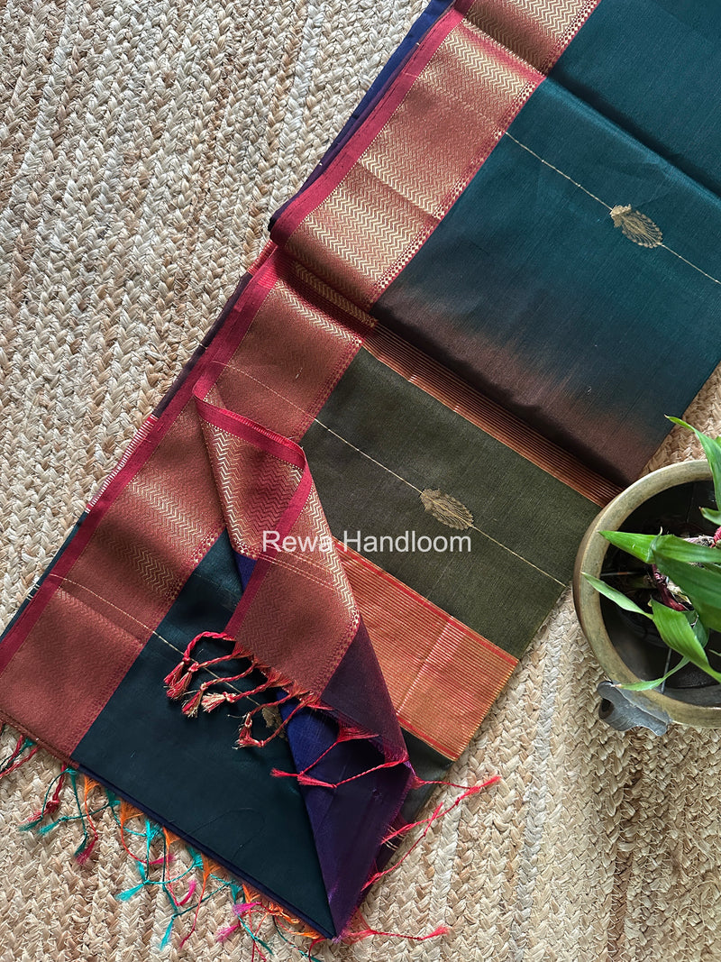 Maheshwari Shaded Butta Saree