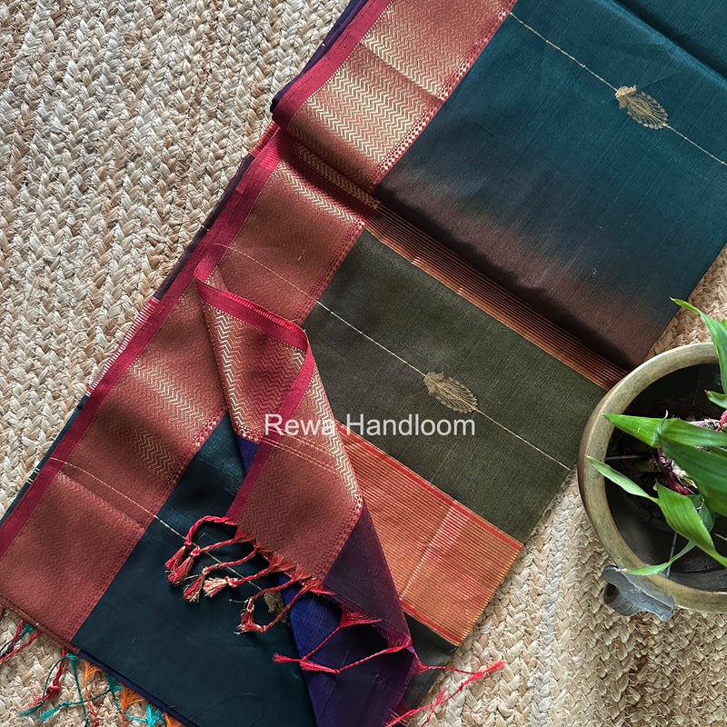 Maheshwari Shaded Butta Saree