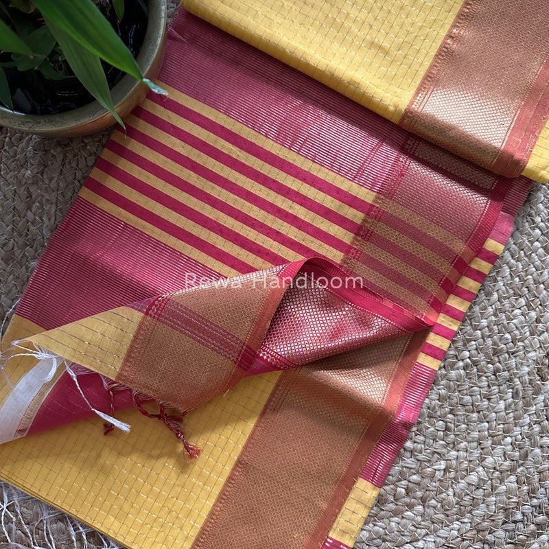 Maheshwari Zari Checks Saree