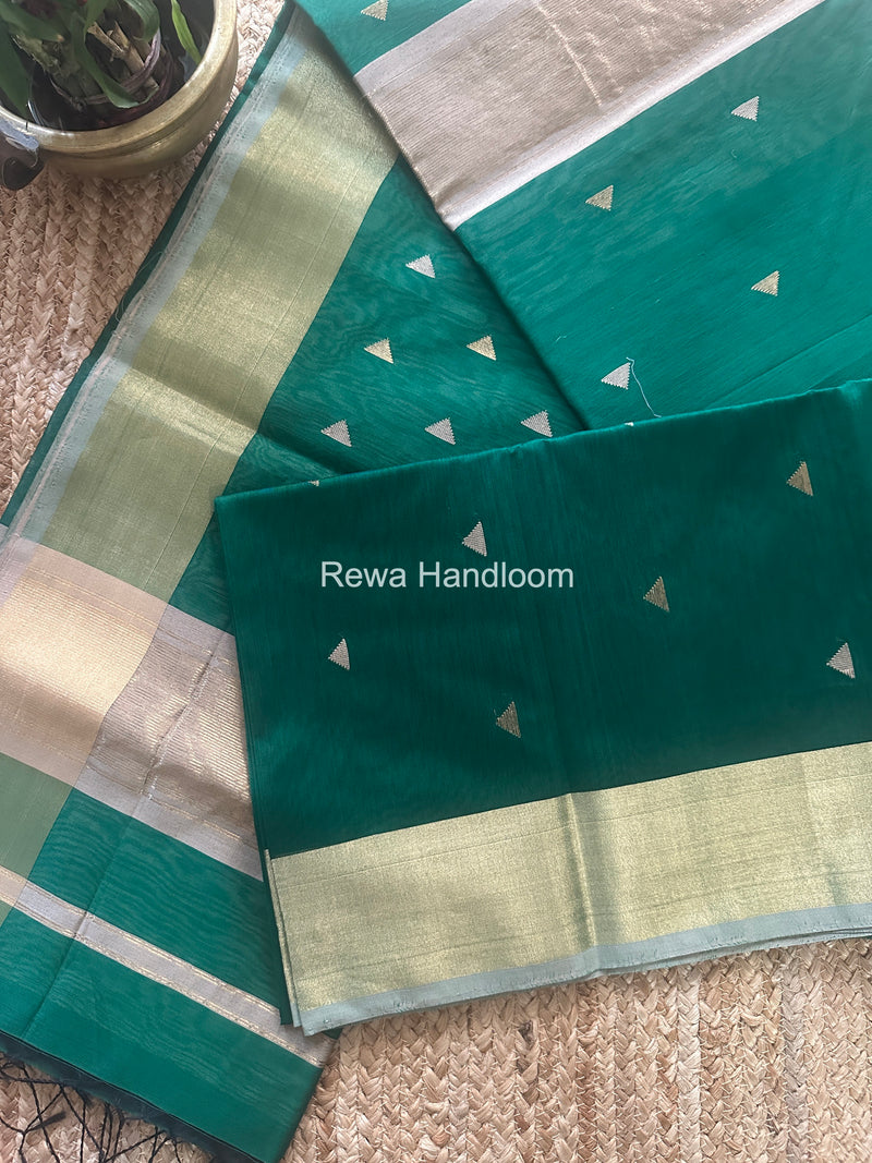  Triangle Butti Maheshwari Saree 