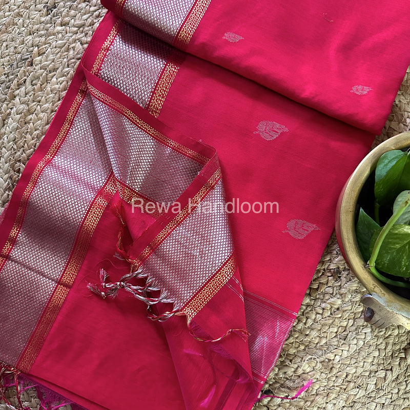 Maheshwari Silver Zari Saree