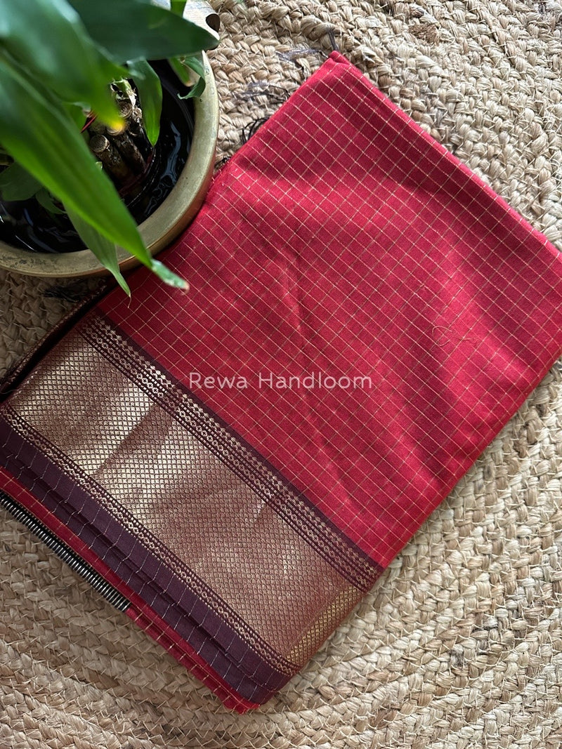 Maheshwari Red Zari Checks Saree ZCHX144
