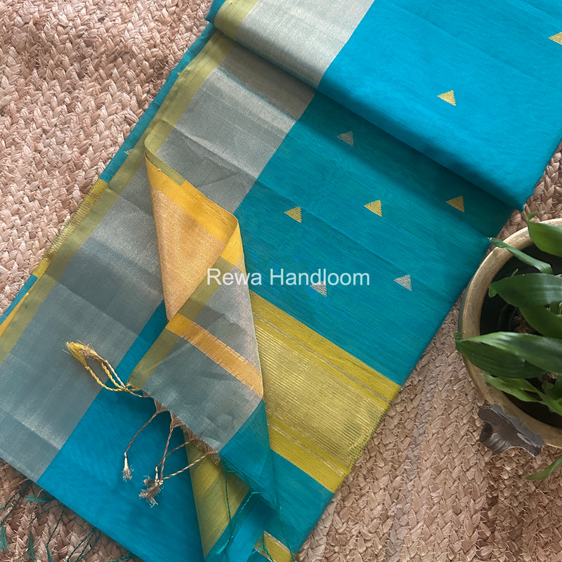  Triangle Butti Maheshwari Saree