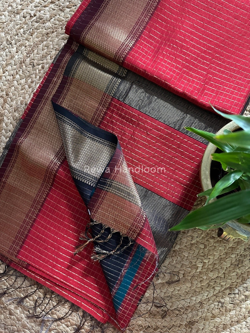 Maheshwari Zari Checks Saree