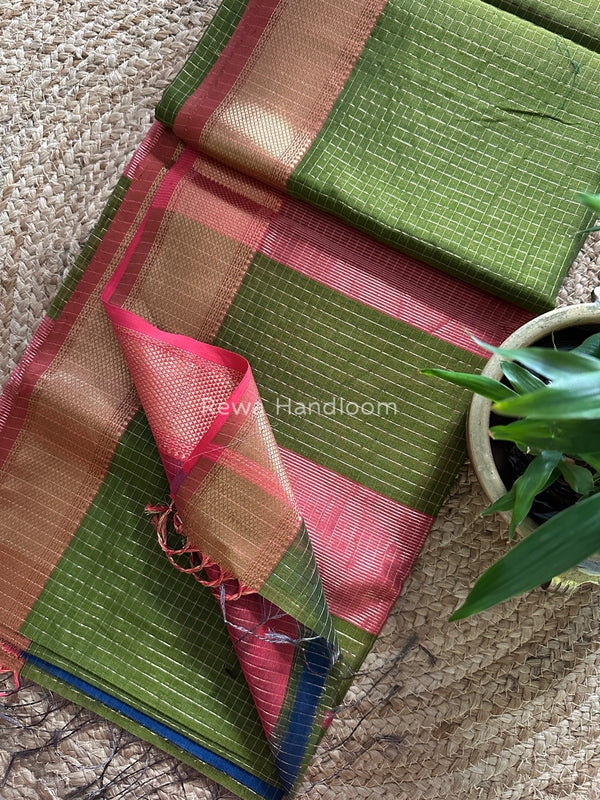 Maheshwari Zari Checks Saree