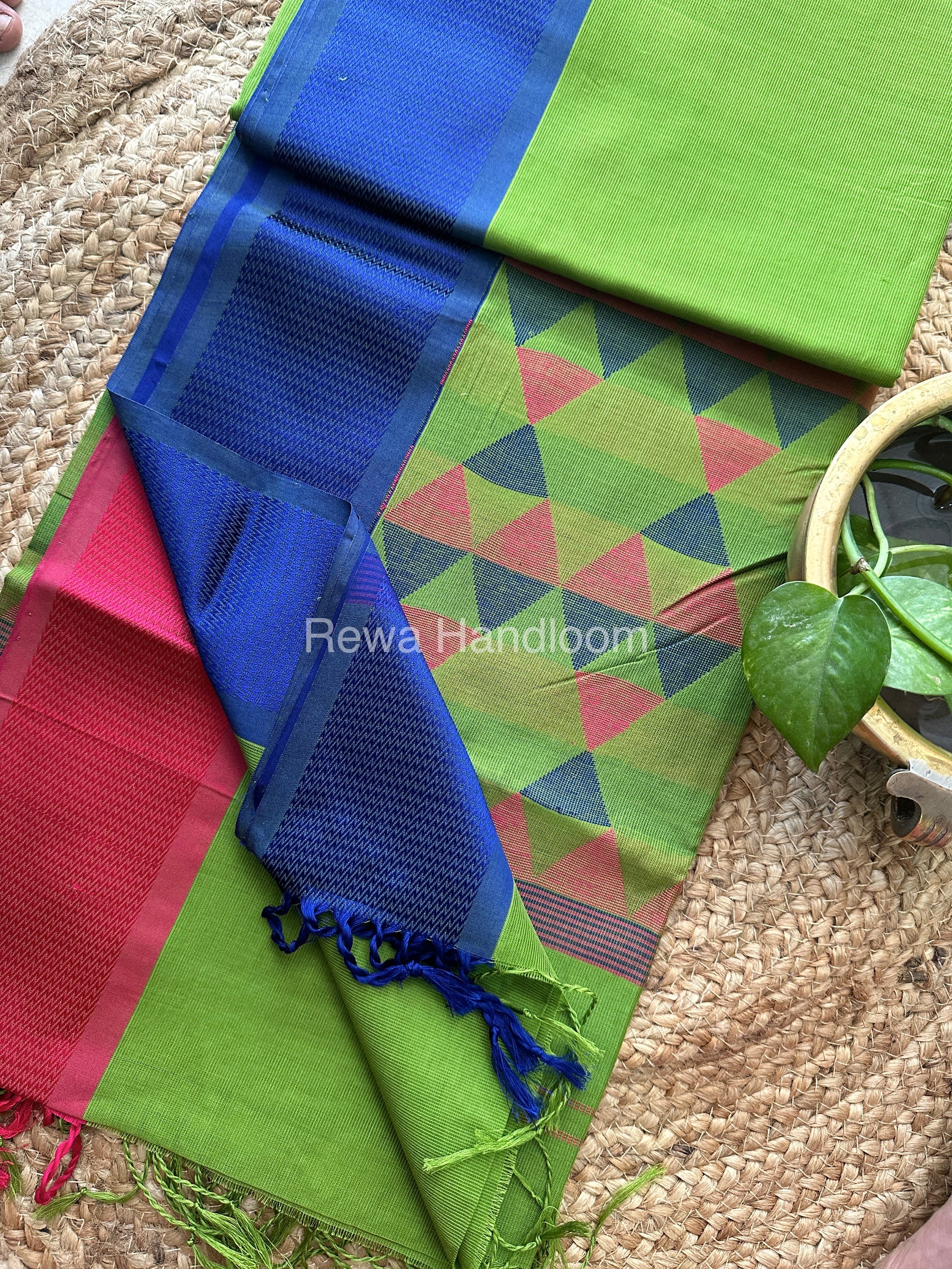 Maheshwari Mehandi Green Heavy Pallu Saree-DPS05