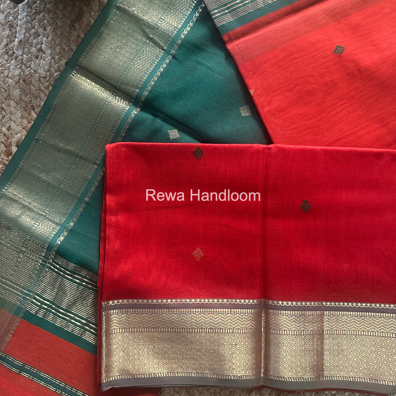 Maheshwari Rust Flower Butti Saree PTB0161