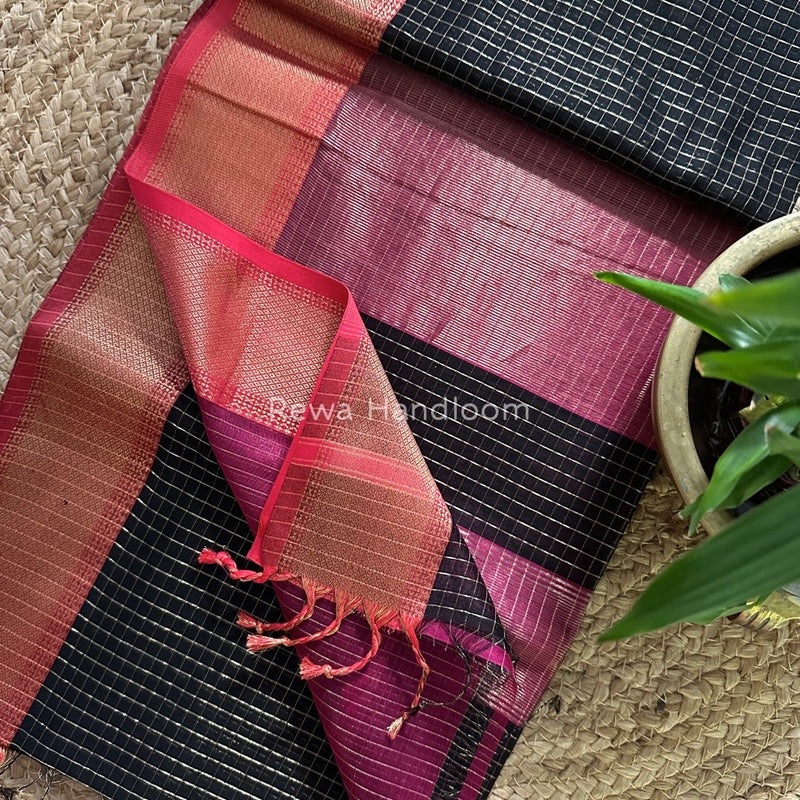 Maheshwari Zari Checks Saree