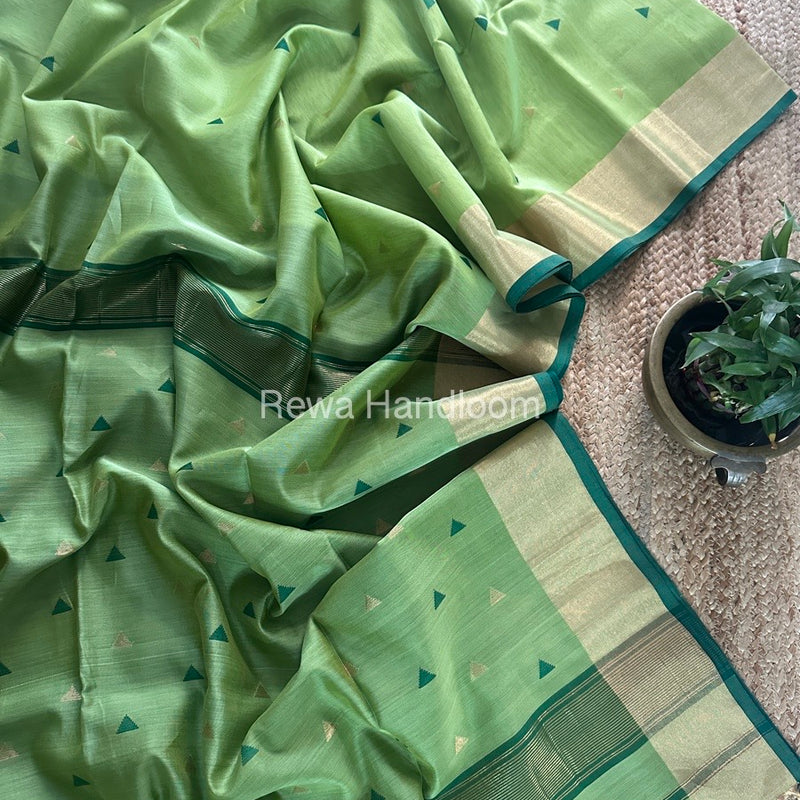  Zari Butti Maheshwari Saree
