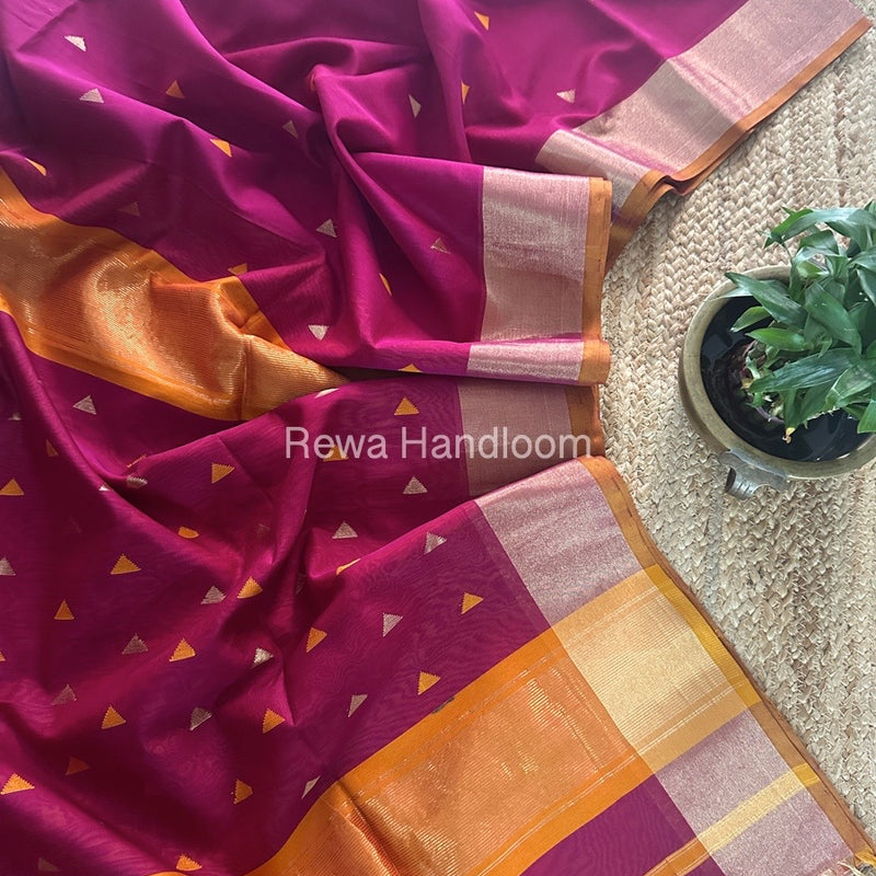  Zari Butti Maheshwari Saree