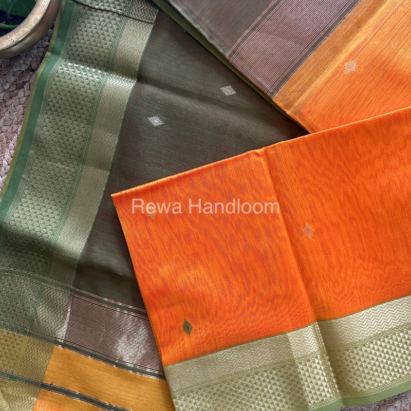 Turmeric Orange Zari Butti ~ Maheshwari Saree-PTB-025