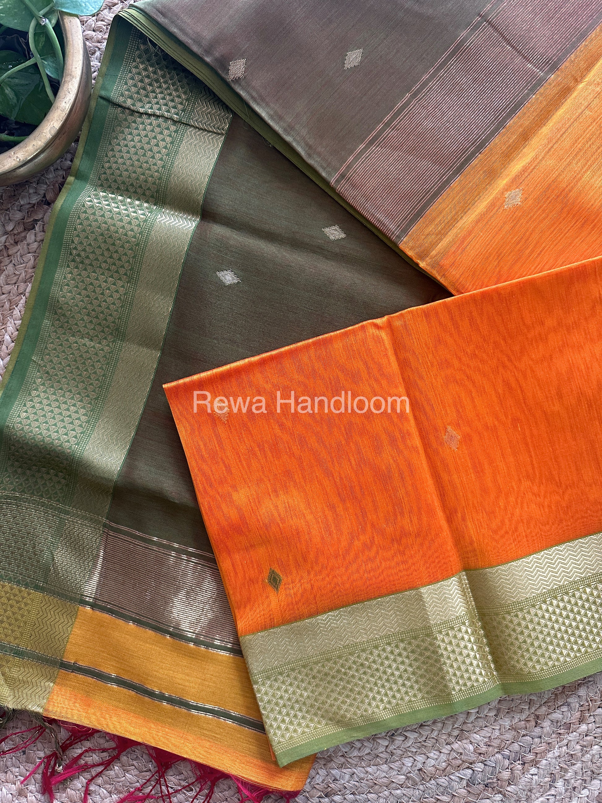 Turmeric Orange Zari Butti ~ Maheshwari Saree-PTB-025