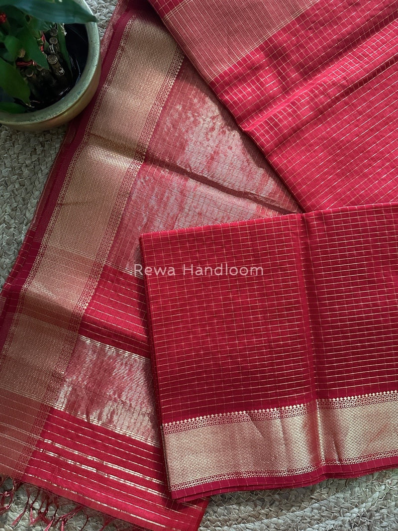  Zari Checks Saree