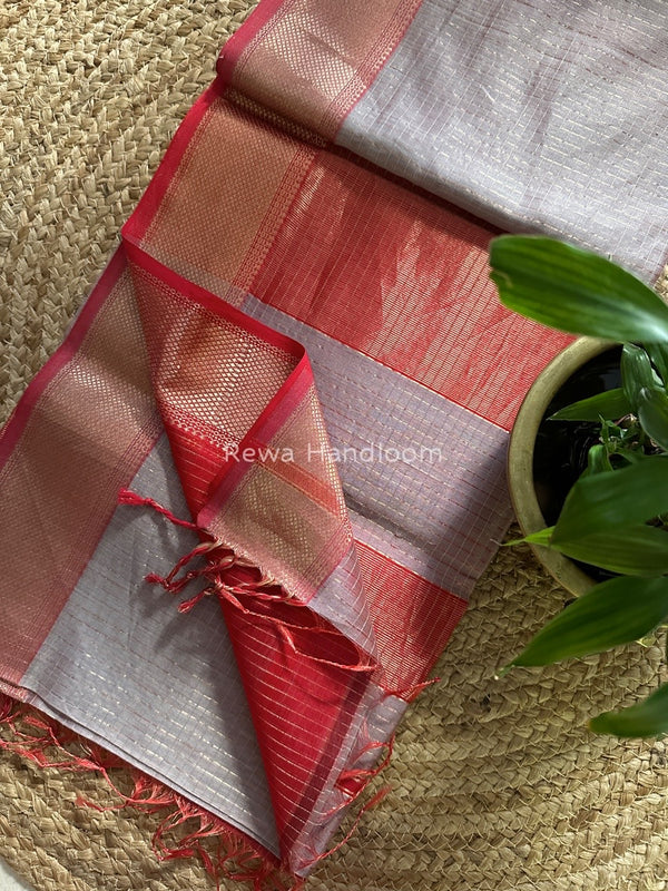 Maheshwari Zari Checks Saree