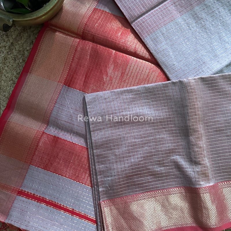  Zari Checks Saree