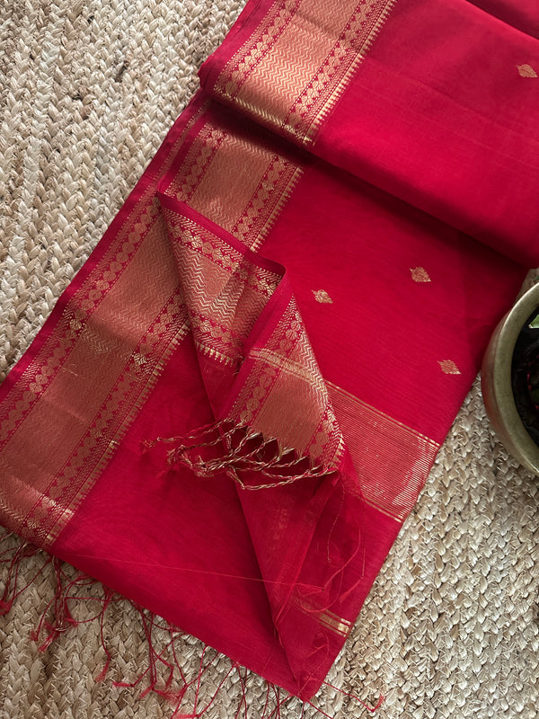 Zari Butti Maheshwari Saree