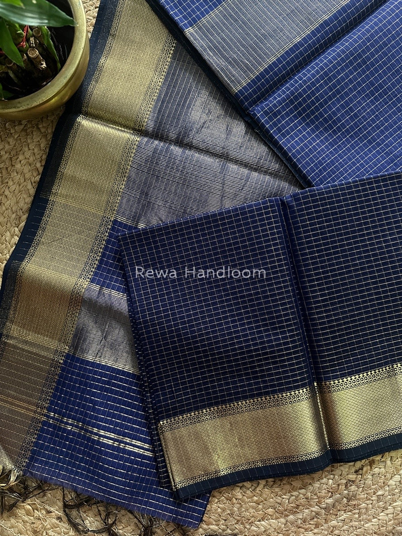  Zari Checks Saree