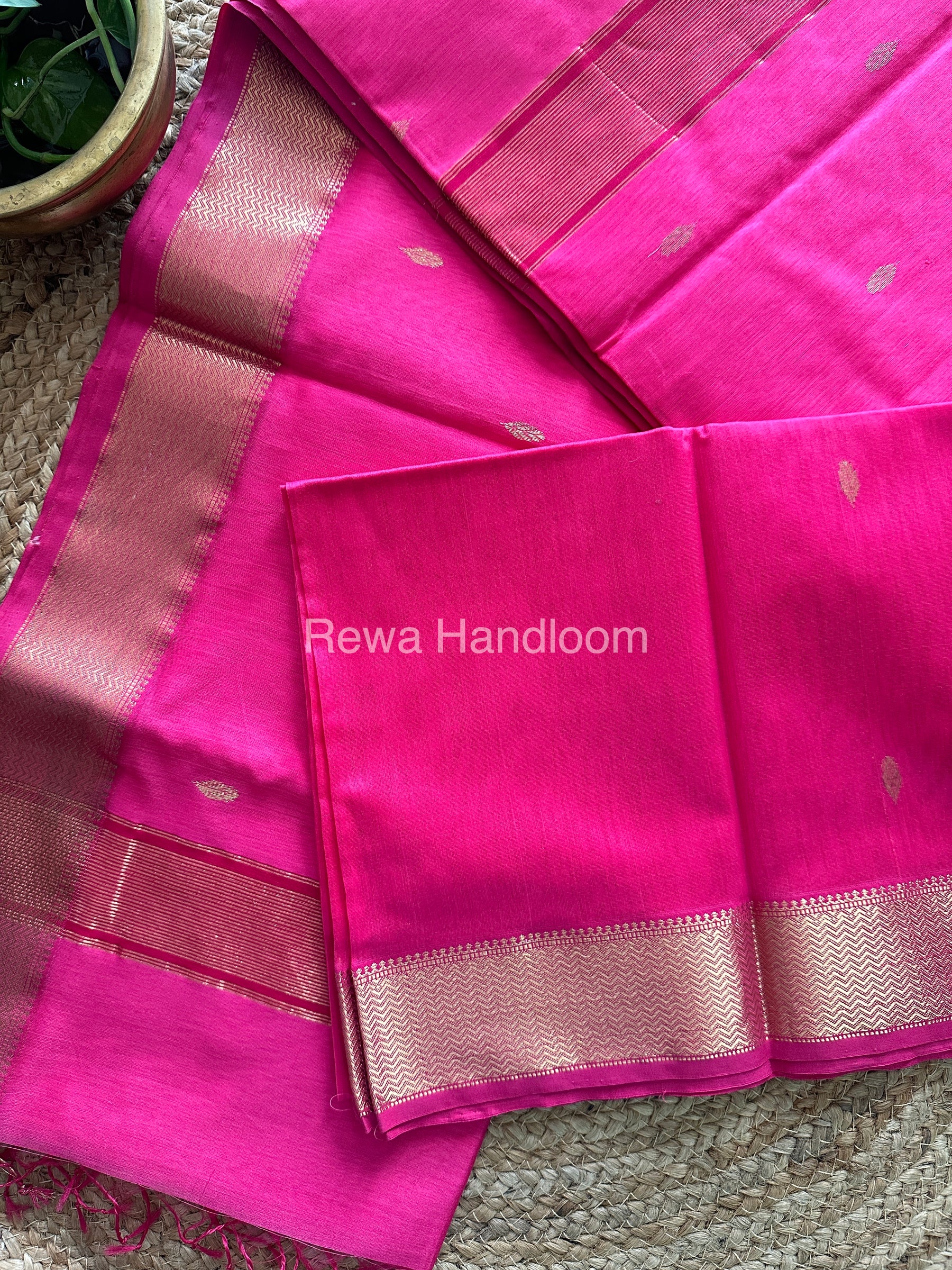 Turmeric Pink Zari Butti ~ Maheshwari Saree-PTB-032